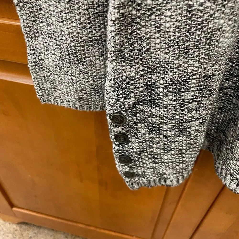 NWT Aventura Belinda L Grey Charcoal Cowl Neck Beautiful Stylish Sweater Tunic